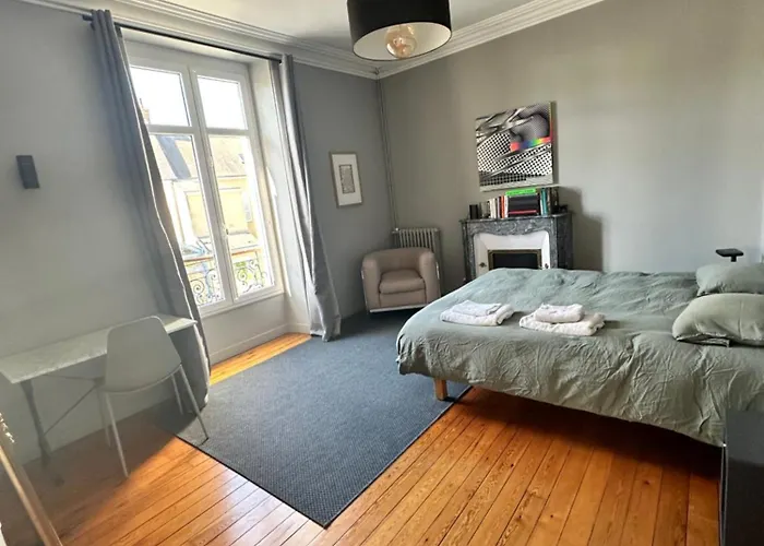 Grande Maison Hyper Centre Ferienhaus Le Mans